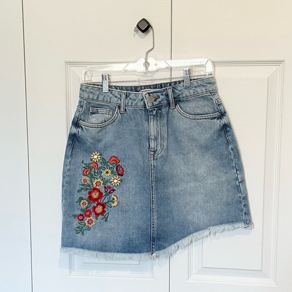 Zara Basic Z1975 Denim Bejeweled Asymmetrical Embroidered Boho Skirt. - Picture 12 of 14
